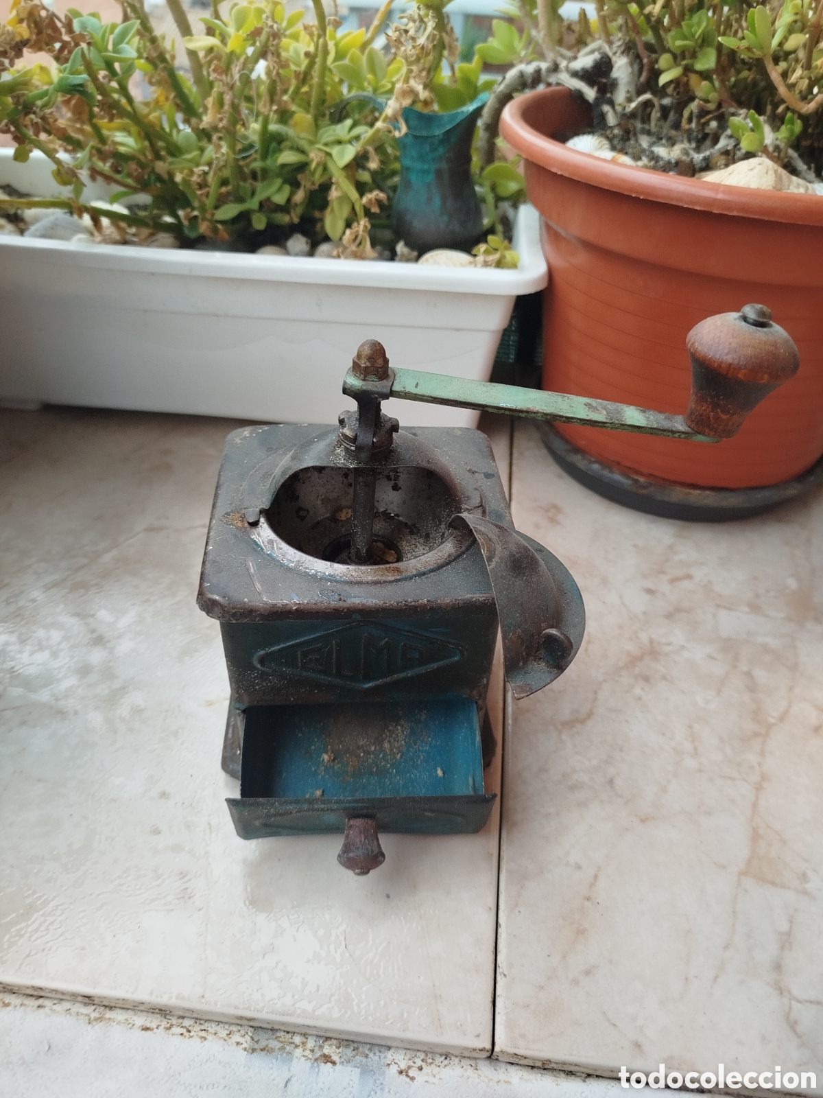 Antig&uuml;edades: Molinillo antiguo elma - Foto 2
