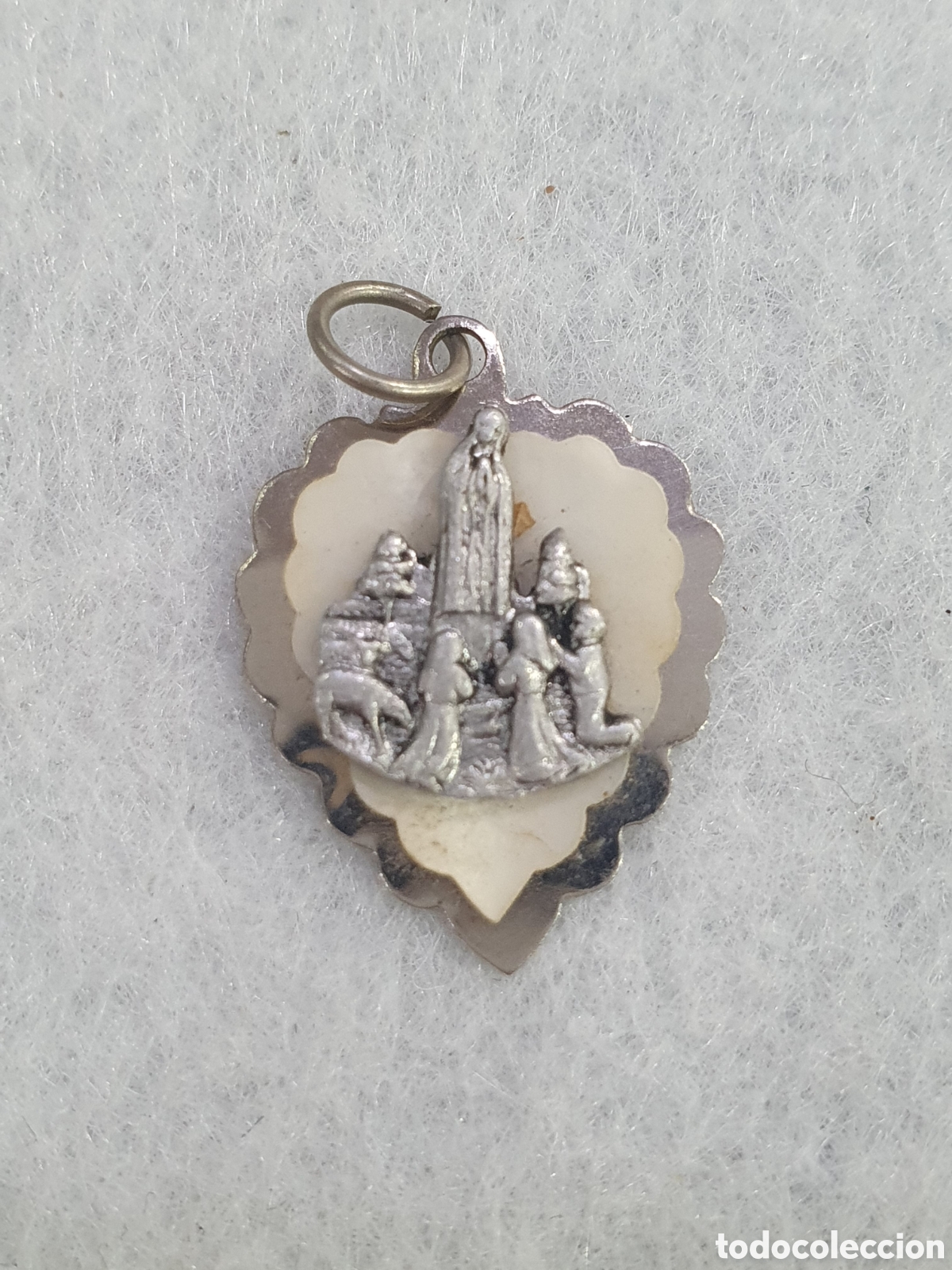 Antig&uuml;edades: Medalla Virgen de F&aacute;tima. (L96) - Foto 1