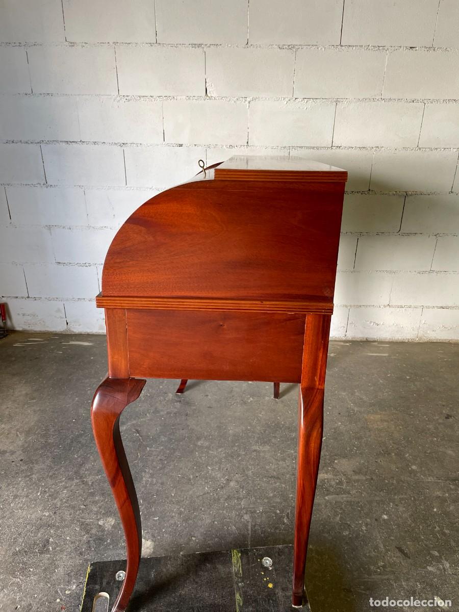 Antig&uuml;edades: escritorio madera restaurado - Foto 10