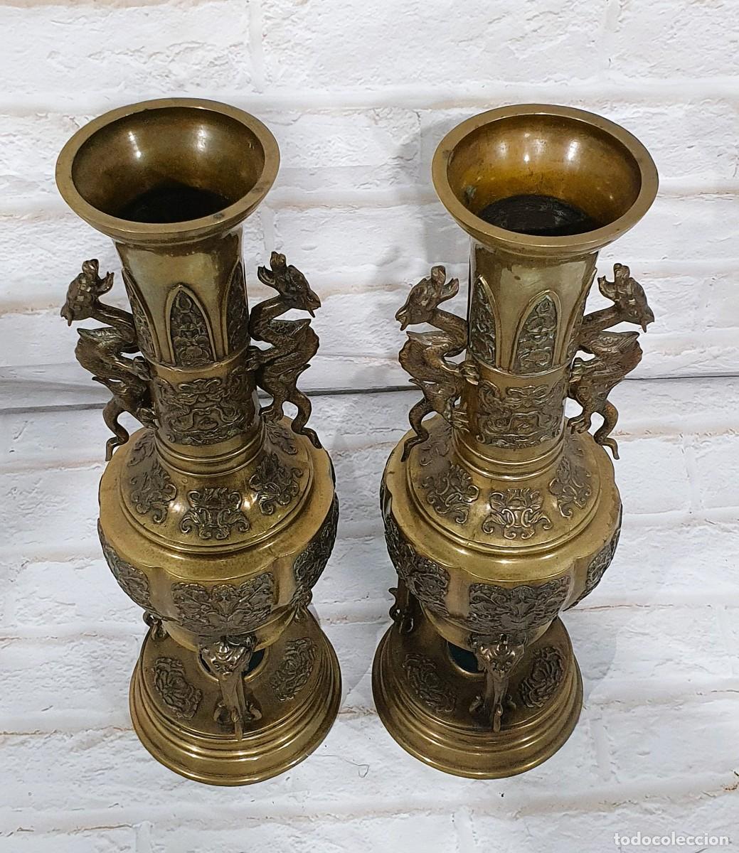 Antig&uuml;edades: Pareja de jarrones bronce S.XIX - Foto 7