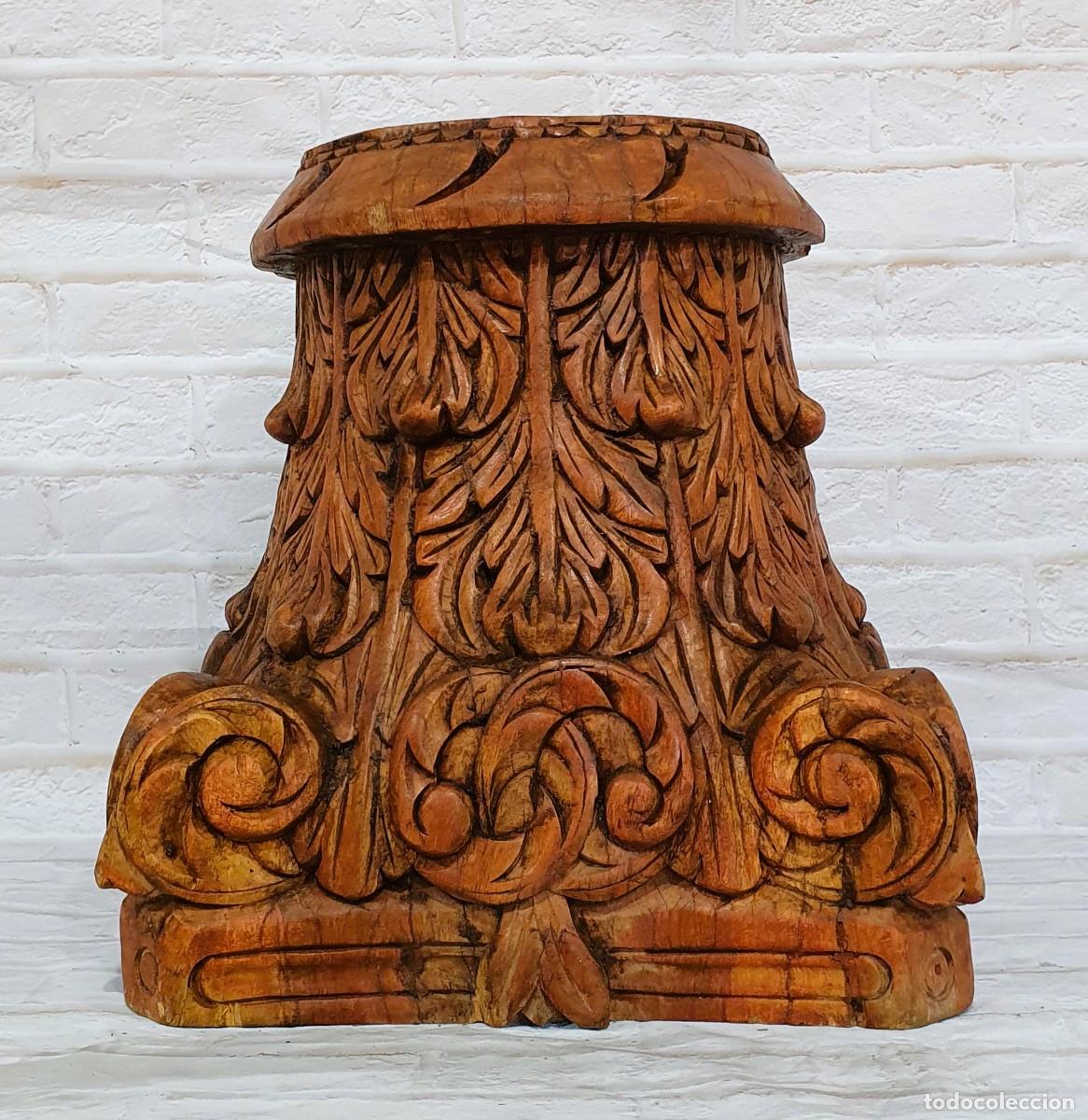 Antig&uuml;edades: Pedestal tallado en madera de una pieza - Foto 1