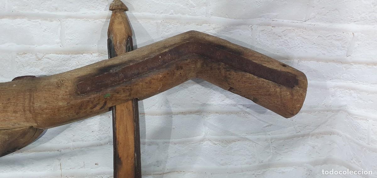 Antig&uuml;edades: Yugo antiguo decorativo - Foto 4