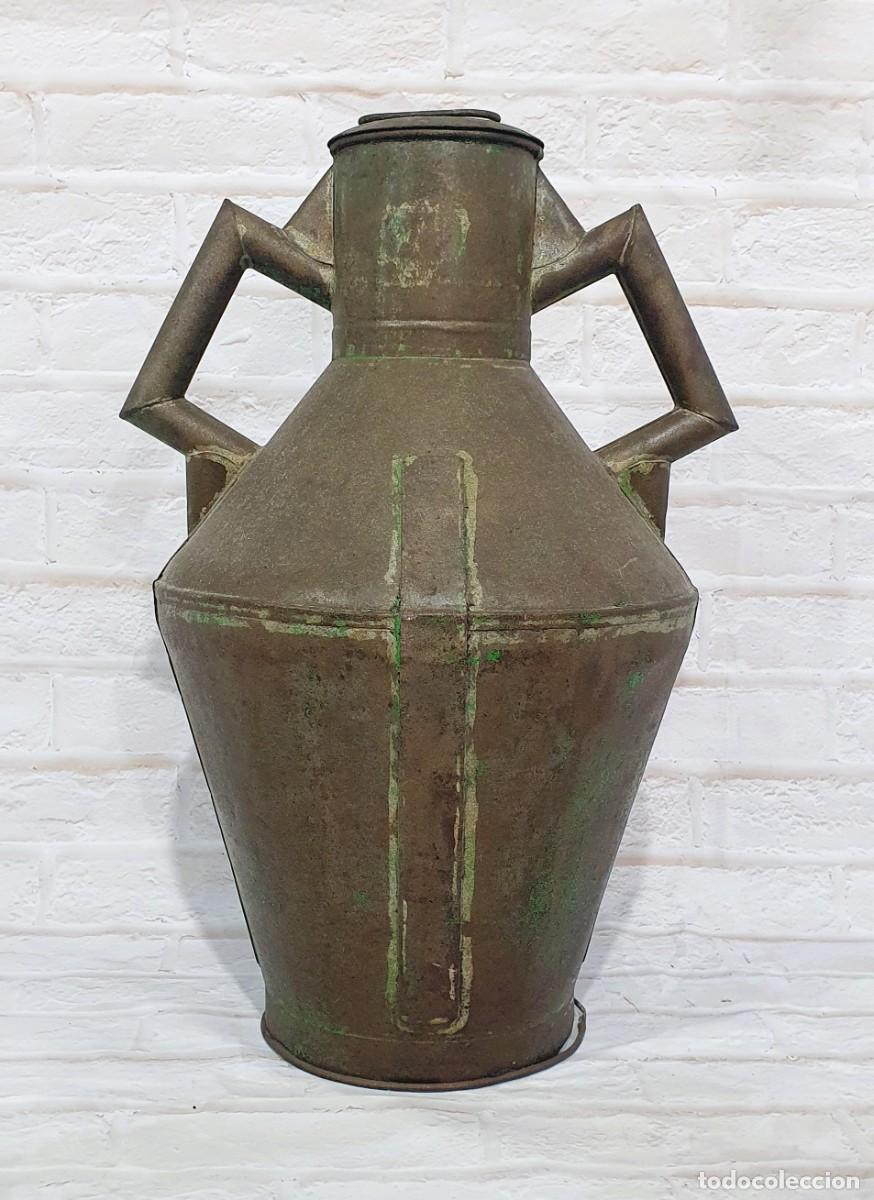 Antig&uuml;edades: Cantara aceitera de chapa - Foto 1