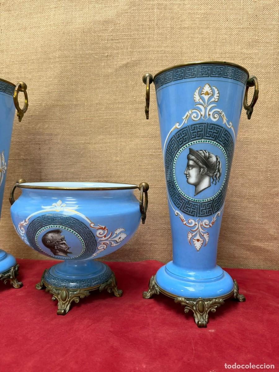 Antig&uuml;edades: Opalinas decoradas con emperadores y detalles en bronce. - Foto 3