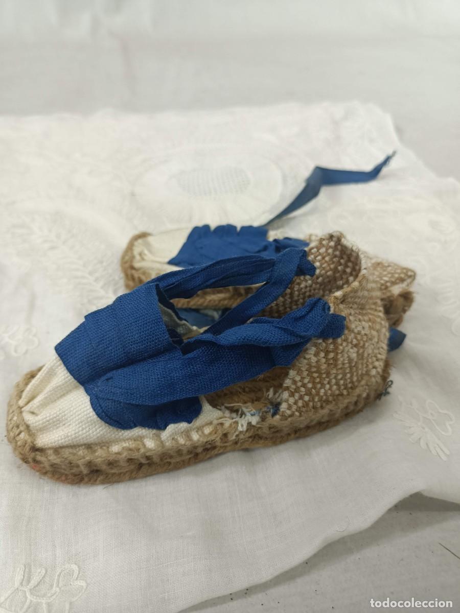 Antig&uuml;edades: Antiguas alpargatas, 14 cm - Foto 1