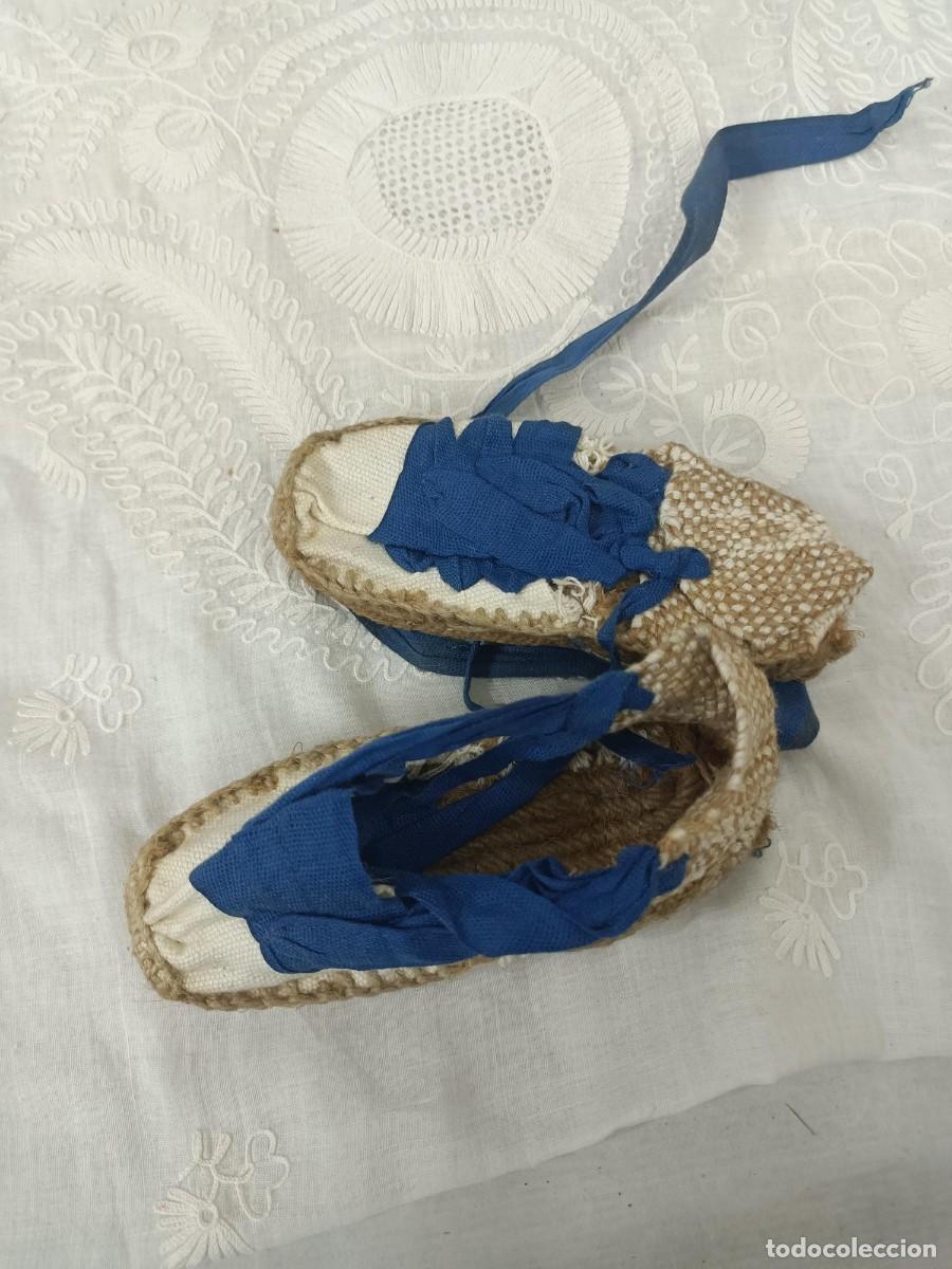 Antig&uuml;edades: Antiguas alpargatas, 14 cm - Foto 4