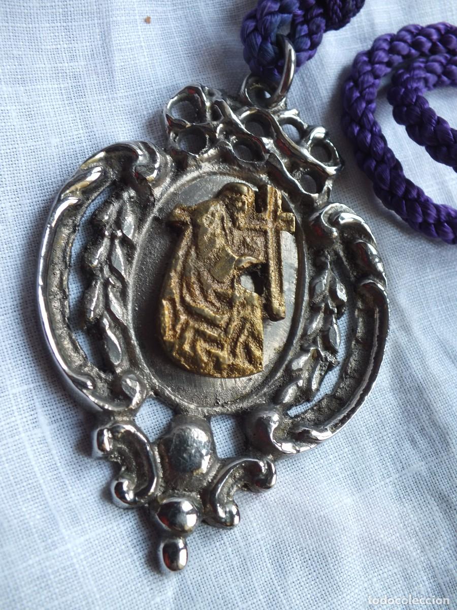 Antig&uuml;edades: MEDALLA MEDALLON CON CORDON JESUS DEL GRAN PODER - Foto 2