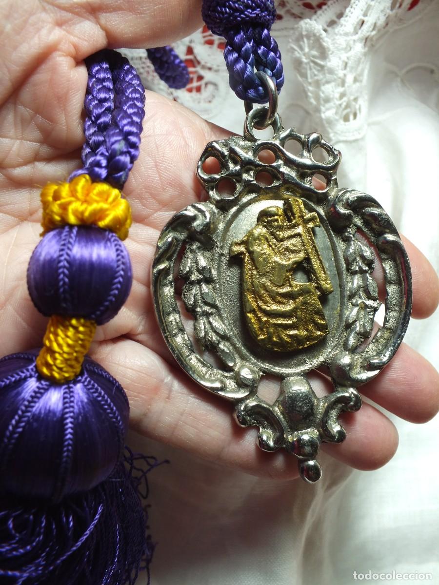 Antig&uuml;edades: MEDALLA MEDALLON CON CORDON JESUS DEL GRAN PODER - Foto 1