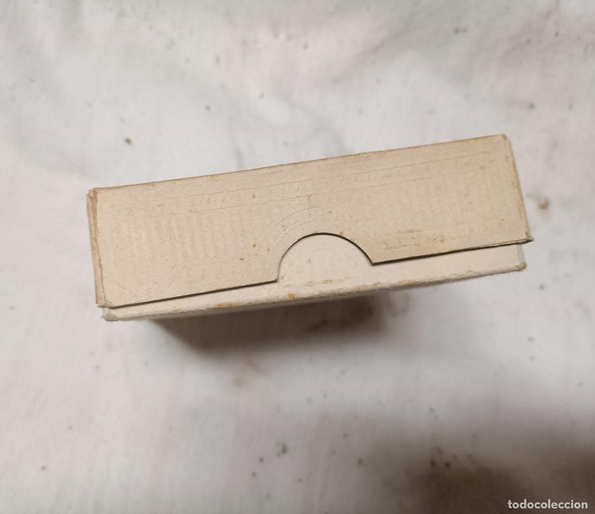 Antig&uuml;edades: Caja de Hilo blanco para bordar. Dollfus-Mieg DMC - Foto 5