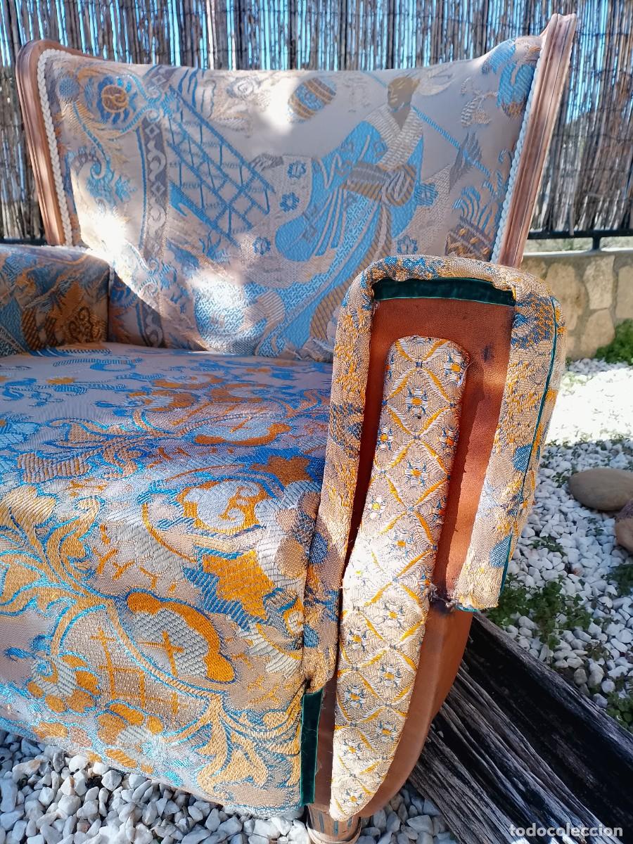 Antig&uuml;edades: Sill&oacute;n artesanal seda/ cuero restaurado - Foto 2