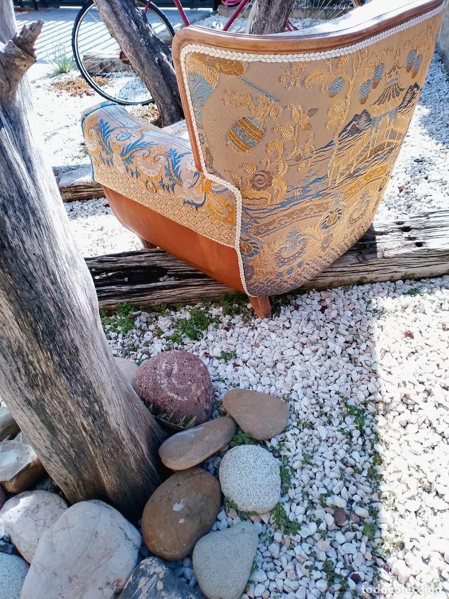 Antig&uuml;edades: Sill&oacute;n artesanal seda/ cuero restaurado - Foto 6
