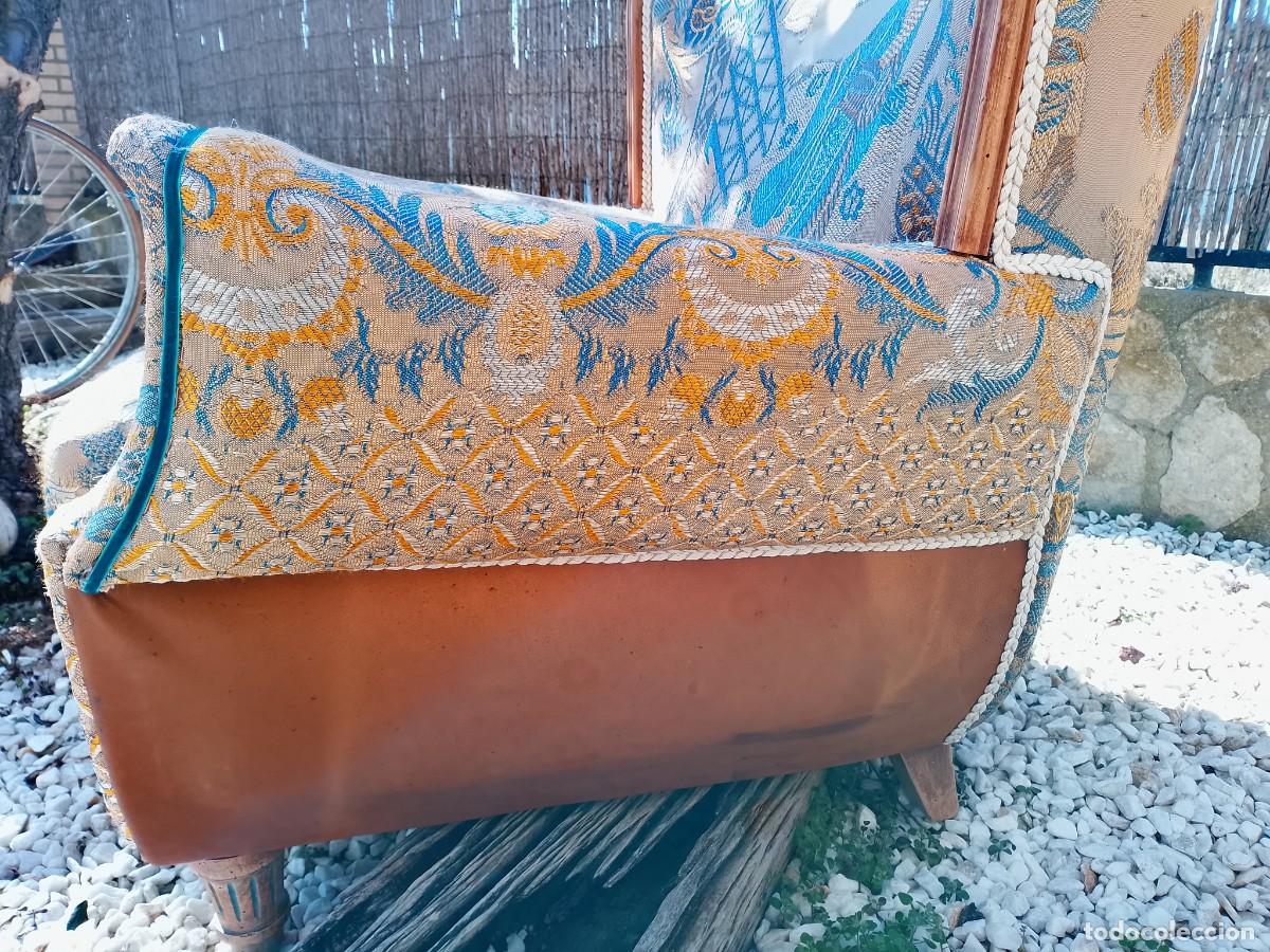 Antig&uuml;edades: Sill&oacute;n artesanal seda/ cuero restaurado - Foto 8