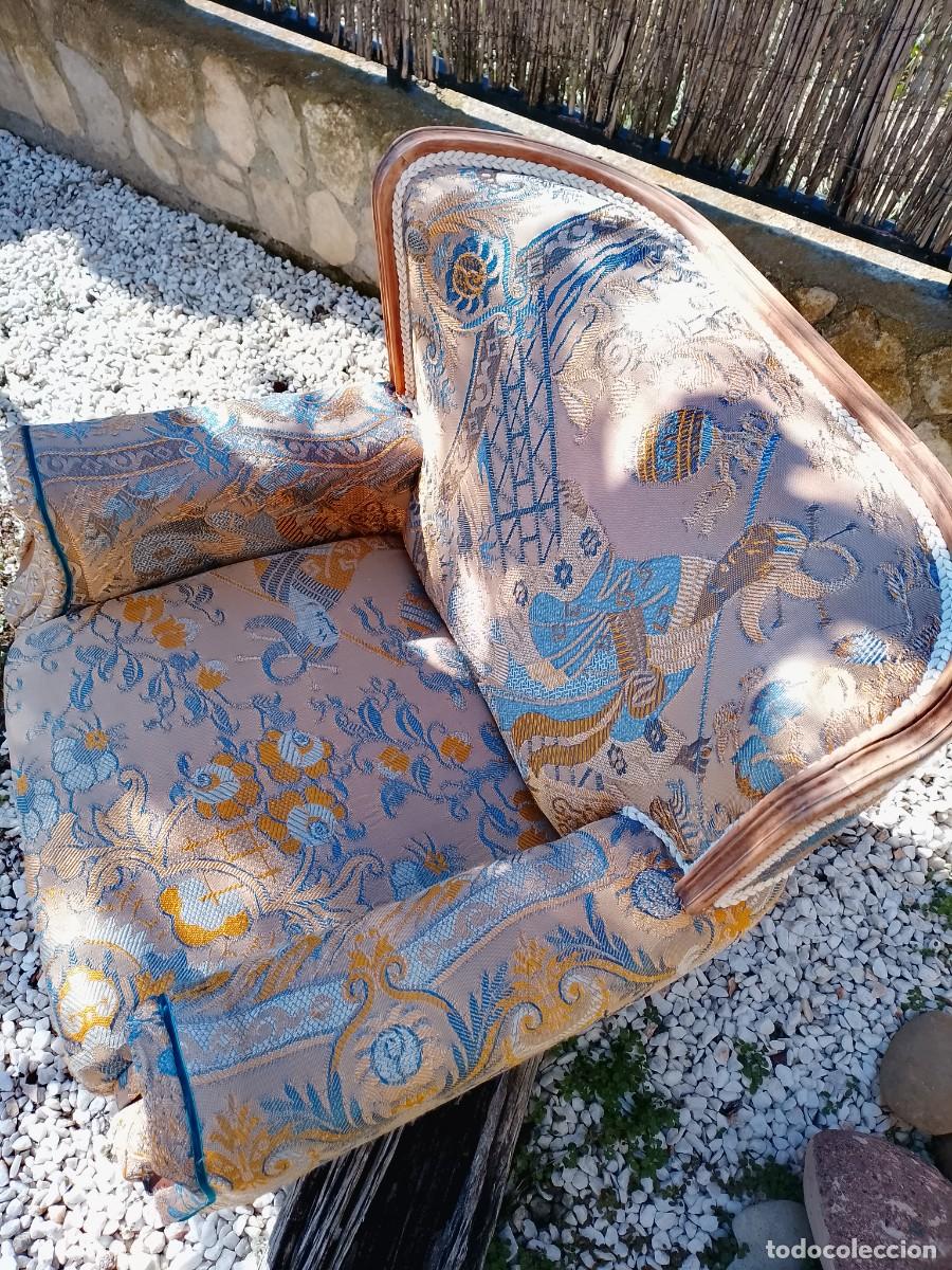 Antig&uuml;edades: Sill&oacute;n artesanal seda/ cuero restaurado - Foto 12