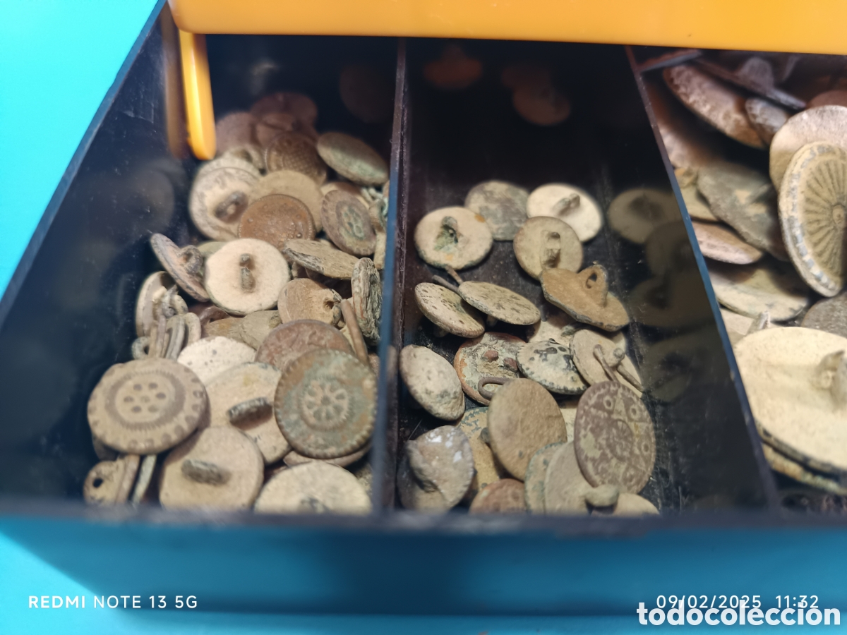 Antig&uuml;edades: Lote de 190 botones antiguos - Foto 7