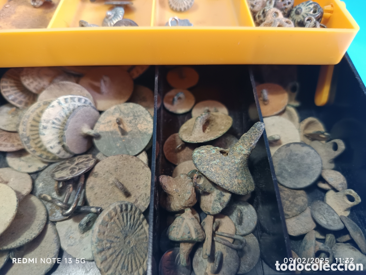 Antig&uuml;edades: Lote de 190 botones antiguos - Foto 10