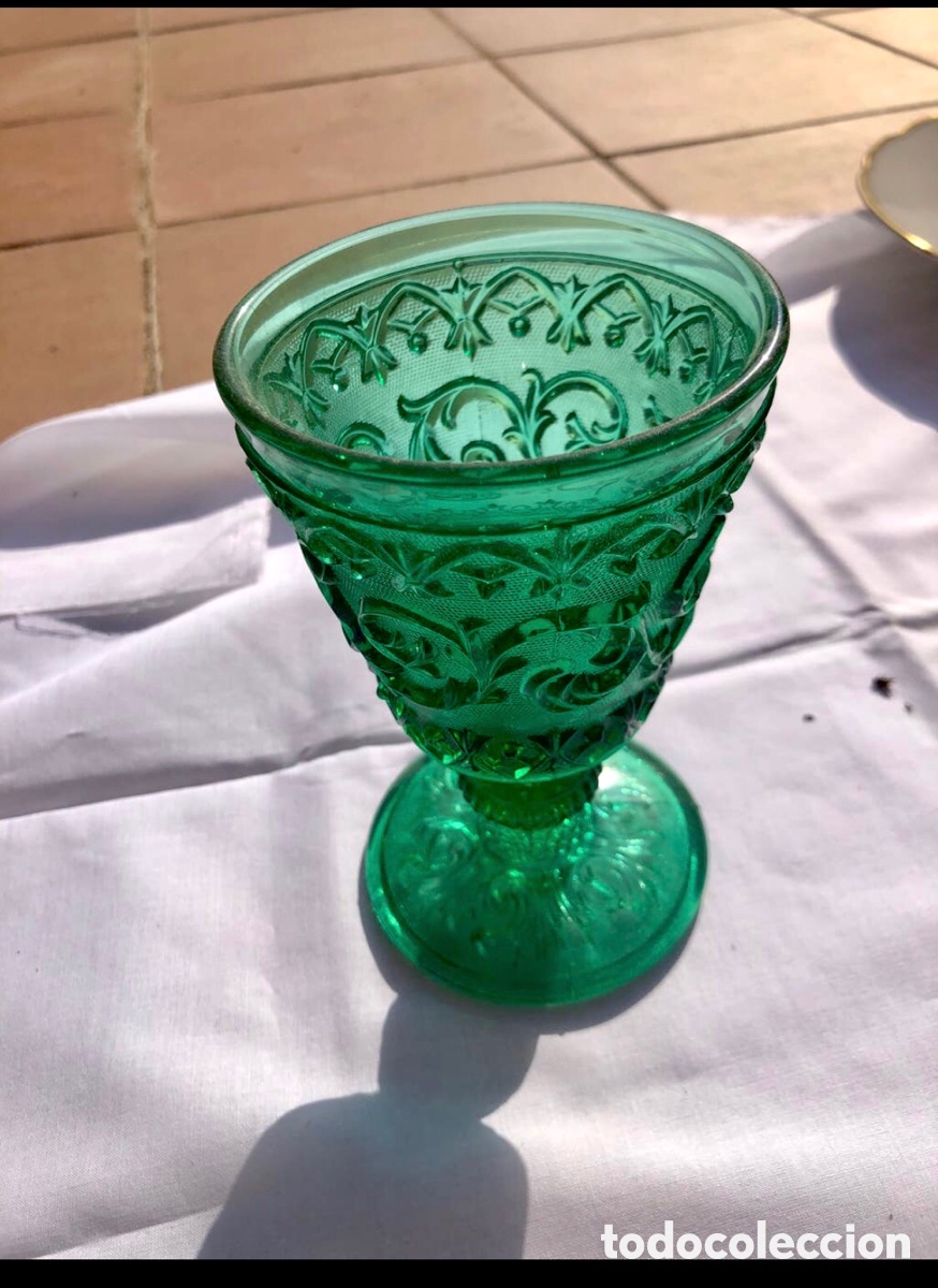 Antig&uuml;edades: Copa de vidre antigua - Foto 1