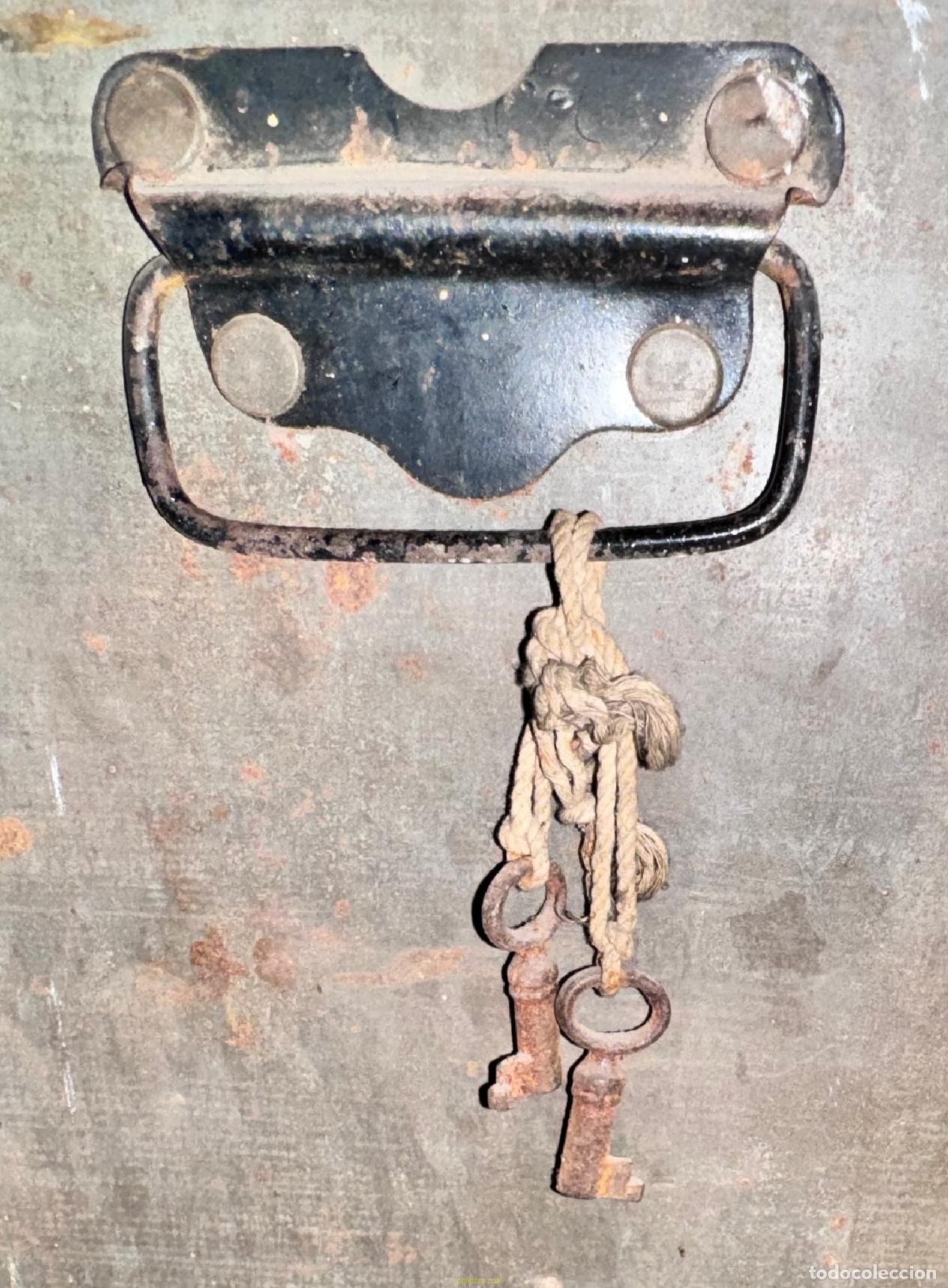 Antig&uuml;edades: ANTIGUO BAUL105x49x53cm - Foto 5