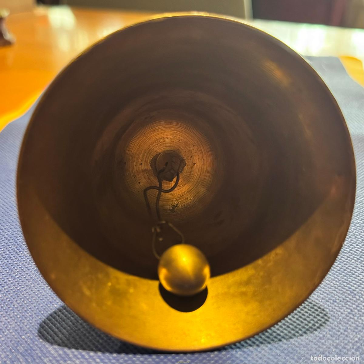 Antig&uuml;edades: ANTIGUA CAMPANA DE BRONCE 16cm - Foto 4