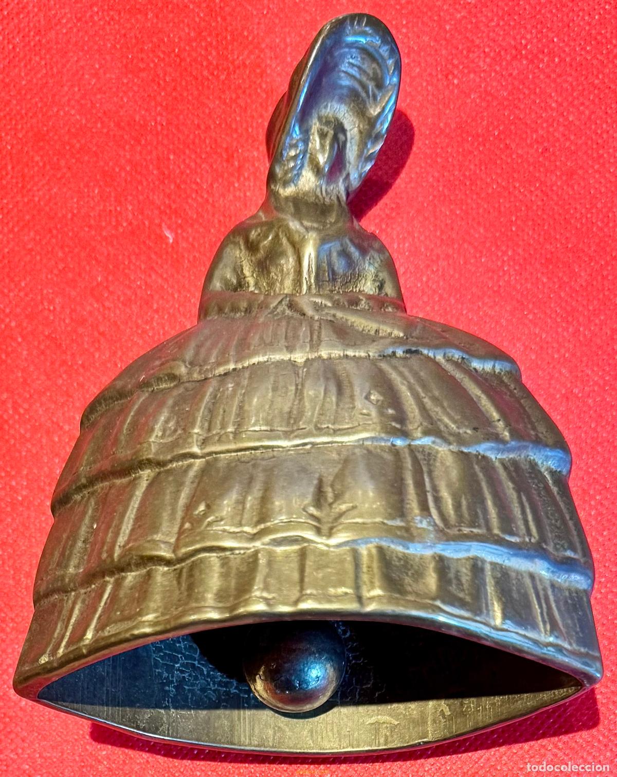 Antig&uuml;edades: CAMPANA DE BRONCE FORMA DE DAMA SIGLO XIX - Foto 2