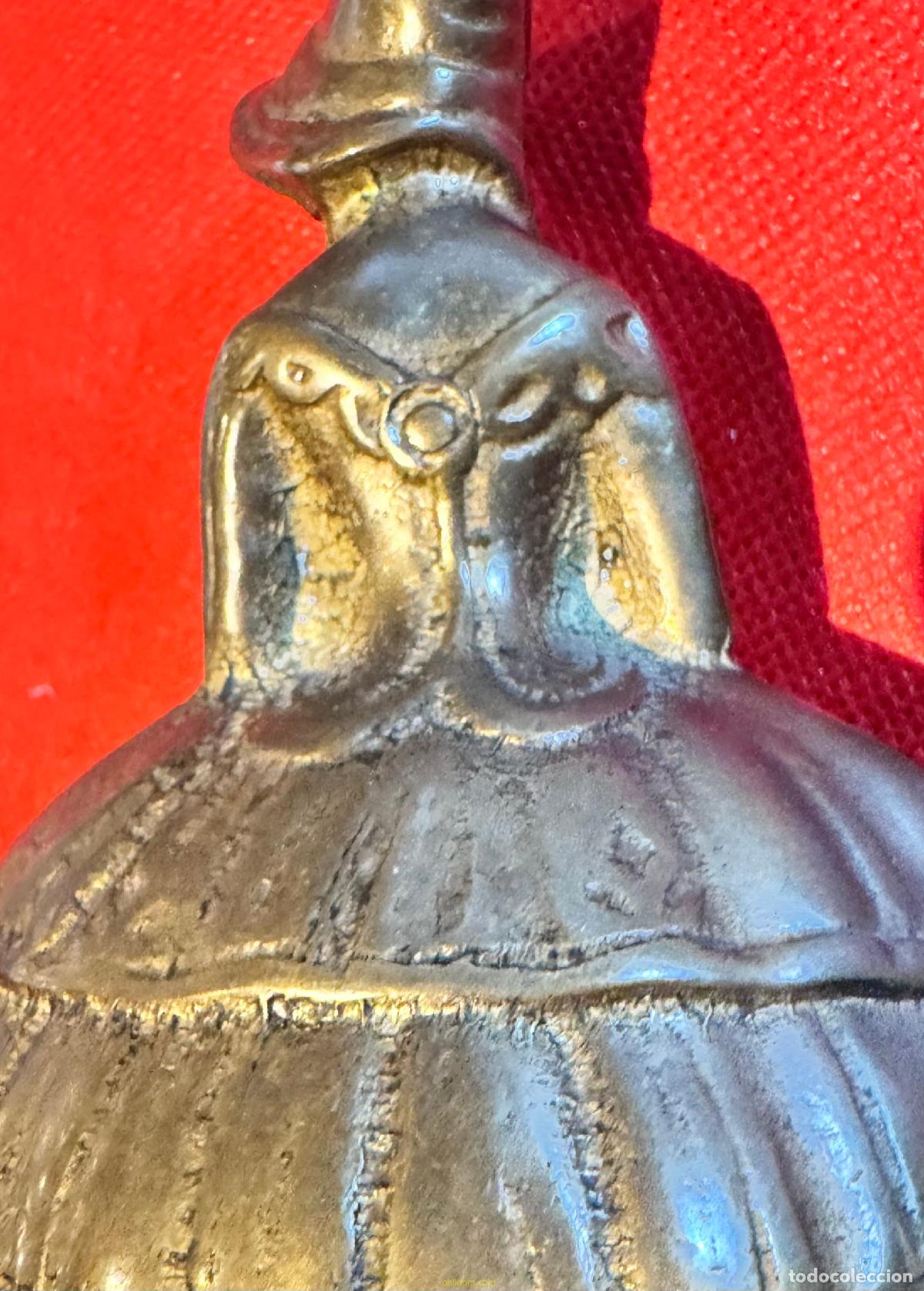 Antig&uuml;edades: CAMPANA DE BRONCE FORMA DE DAMA SIGLO XIX - Foto 5