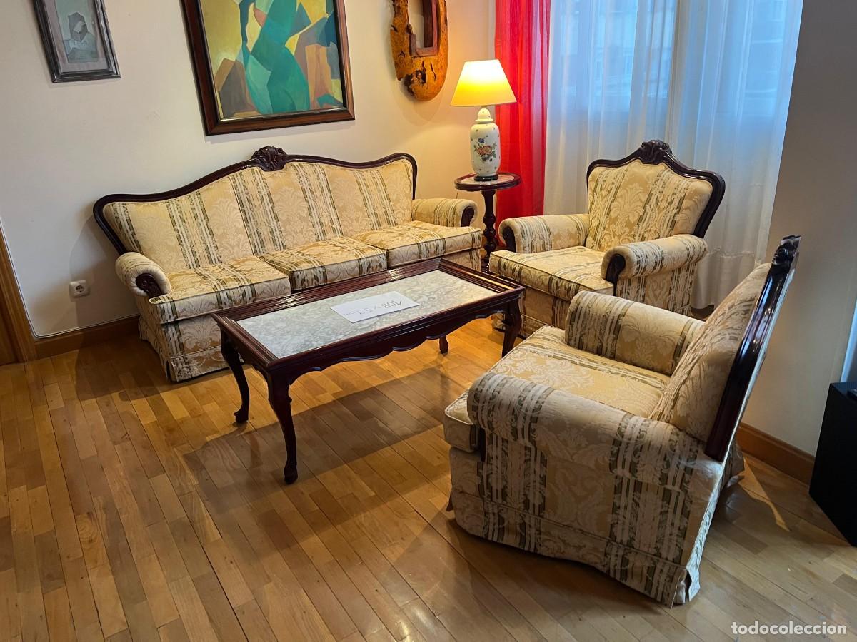 Antig&uuml;edades: Sof&aacute; Tresillo Isabelino - Foto 4