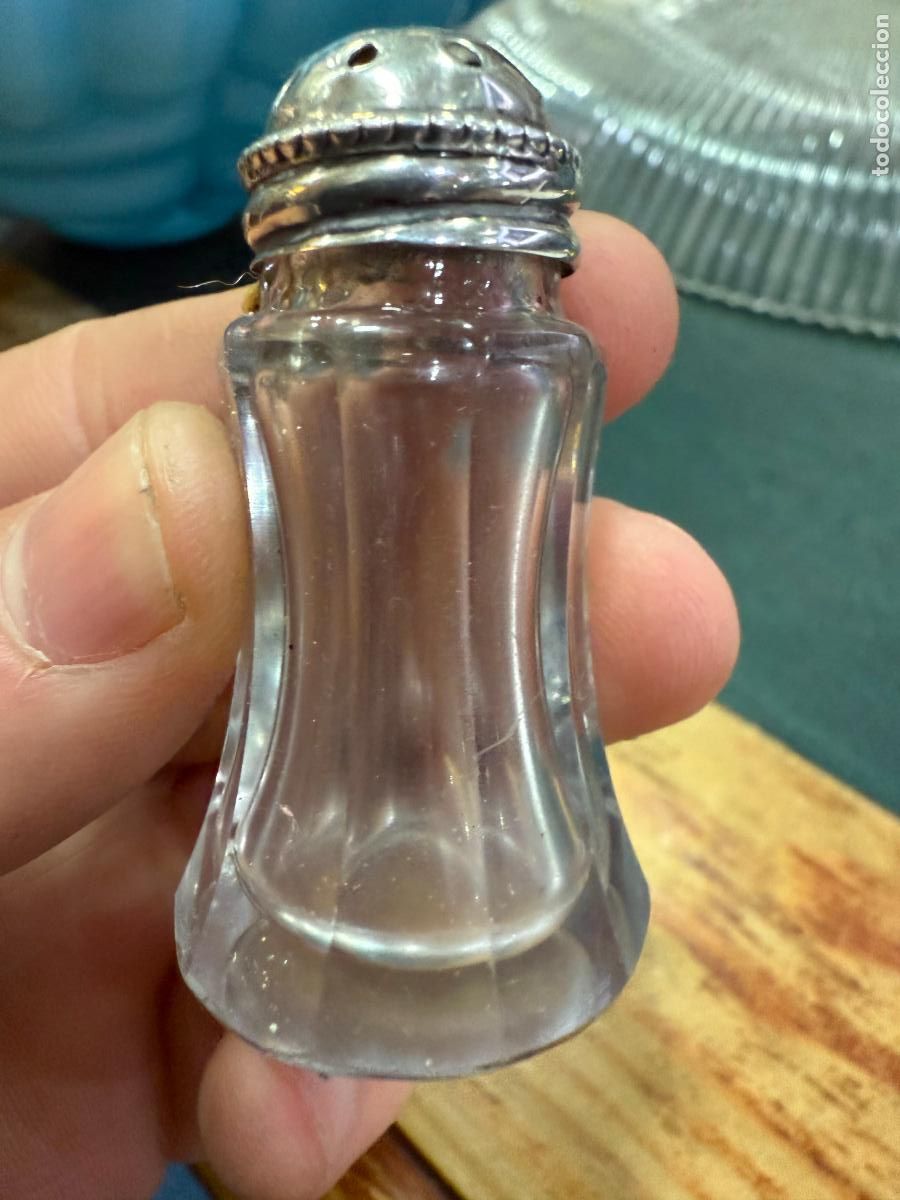 Antiquit&auml;ten: ANTIGUO SALERO DE PLATA Y CRISTAL - MEDIDA 5 CM
