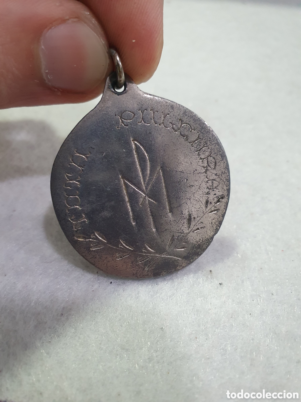 Antig&uuml;edades: Medalla religiosa Inmaculada. (L8) - Foto 2