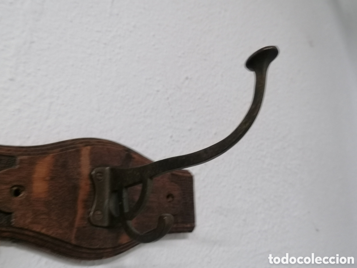 Antig&uuml;edades: Perchero de pared Arts and Crafts - Foto 3