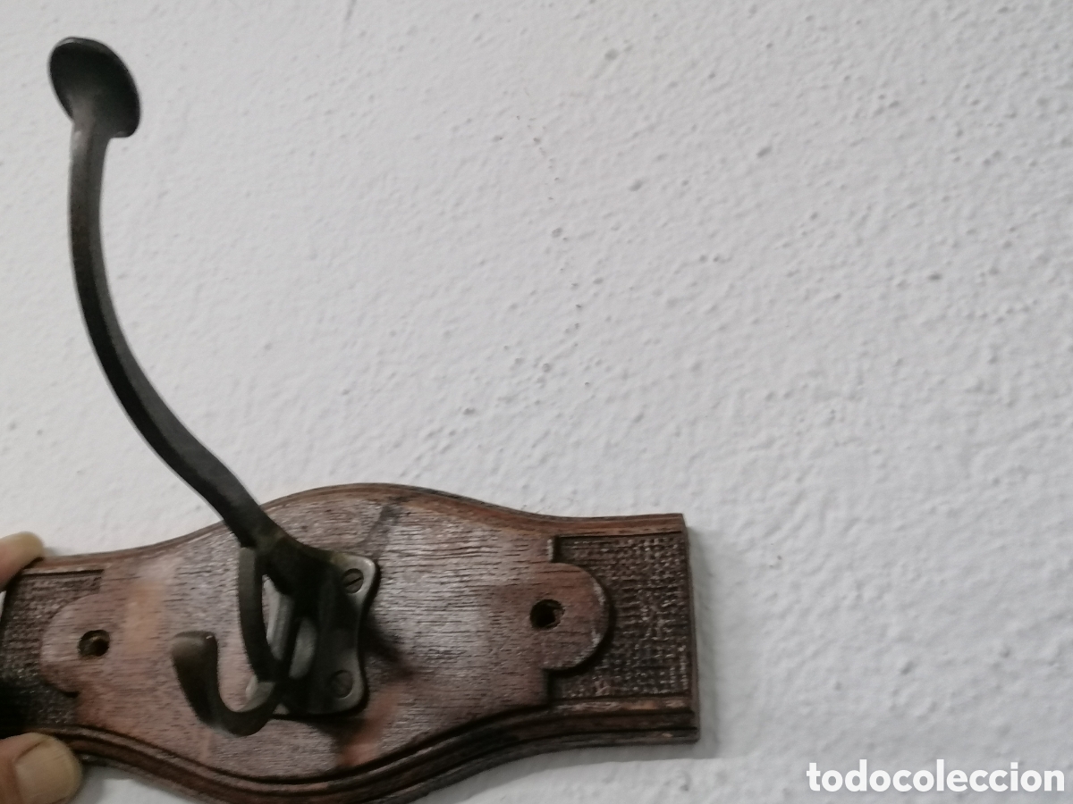 Antig&uuml;edades: Perchero de pared Arts and Crafts - Foto 5