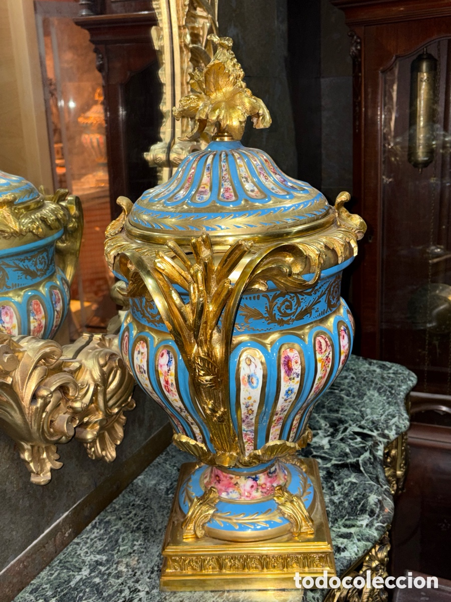 Antig&uuml;edades: Jarron de porcelana y bronce - Foto 8