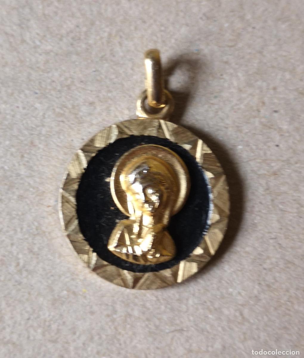 Antig&uuml;edades: MEDALLA RELIGIOSA DORADA - Foto 1