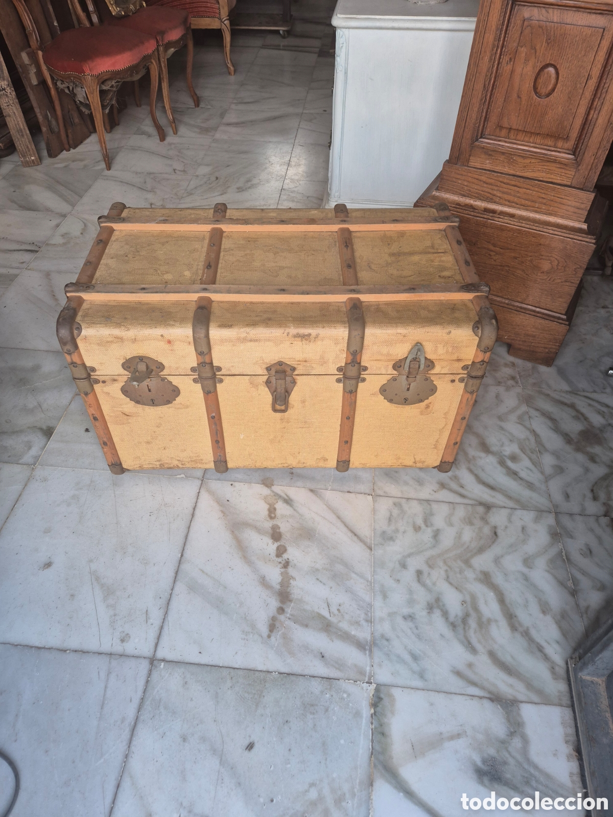 Antig&uuml;edades: Maletero de viaje de &eacute;poca - Foto 1