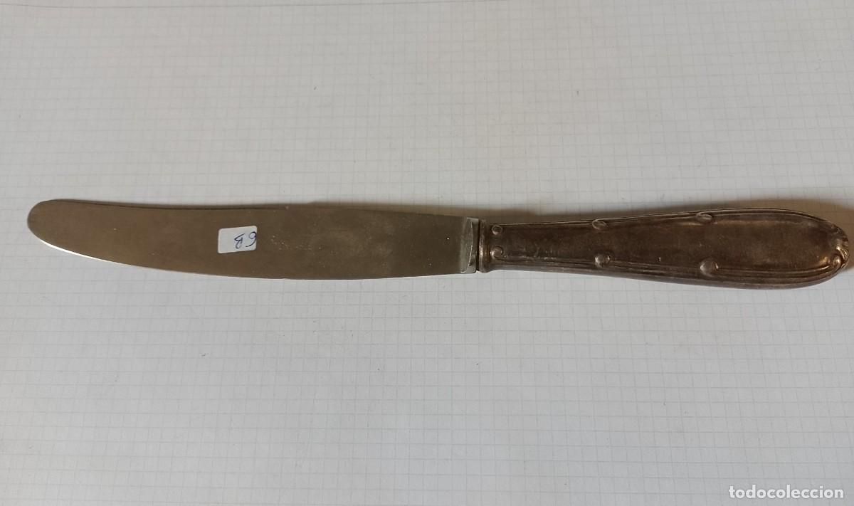 Antig&uuml;edades: Cuchillo untador, mango de plata - Foto 2