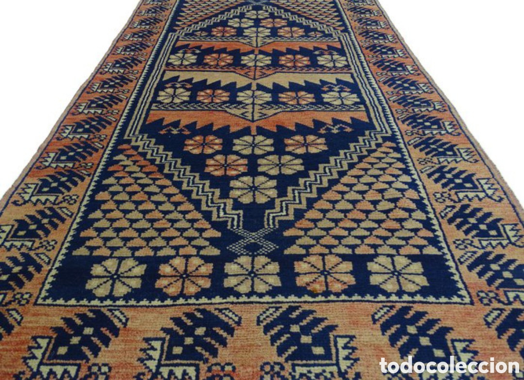 Antig&uuml;edades: Alfombra hecha a mano de lana - Foto 1