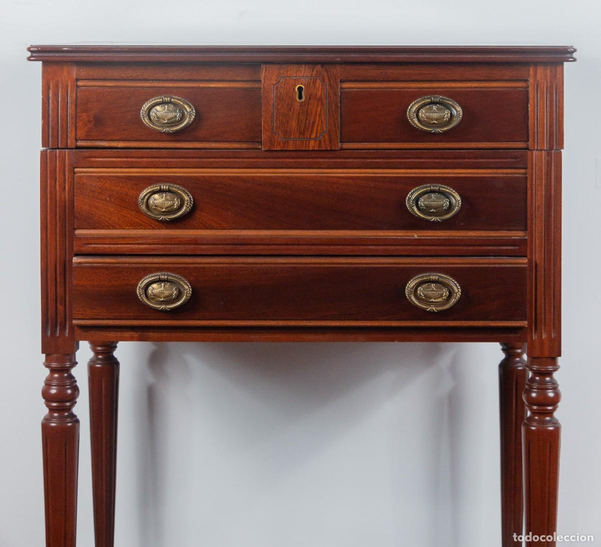 Antig&uuml;edades: Mueble cubertero, estilo Luis XVI - Foto 2