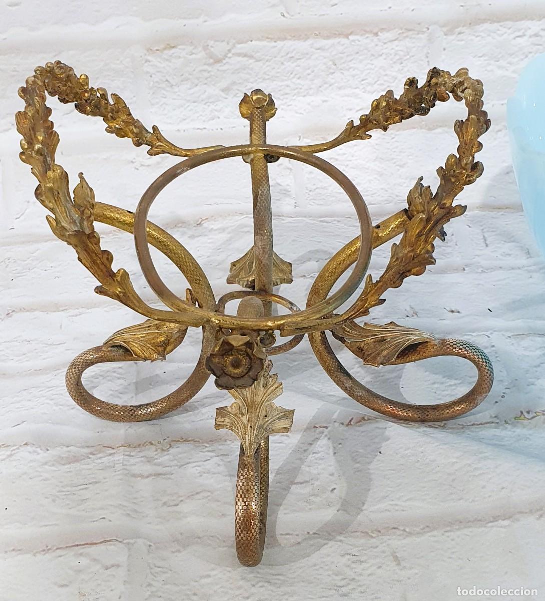 Antig&uuml;edades: Centro de mesa en opalina y bronce S.XIX - Foto 7