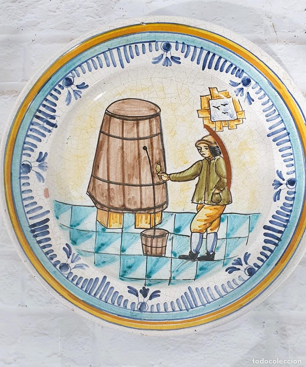 Antig&uuml;edades: Plato antiguo de cer&aacute;mica 37 cm - Foto 1