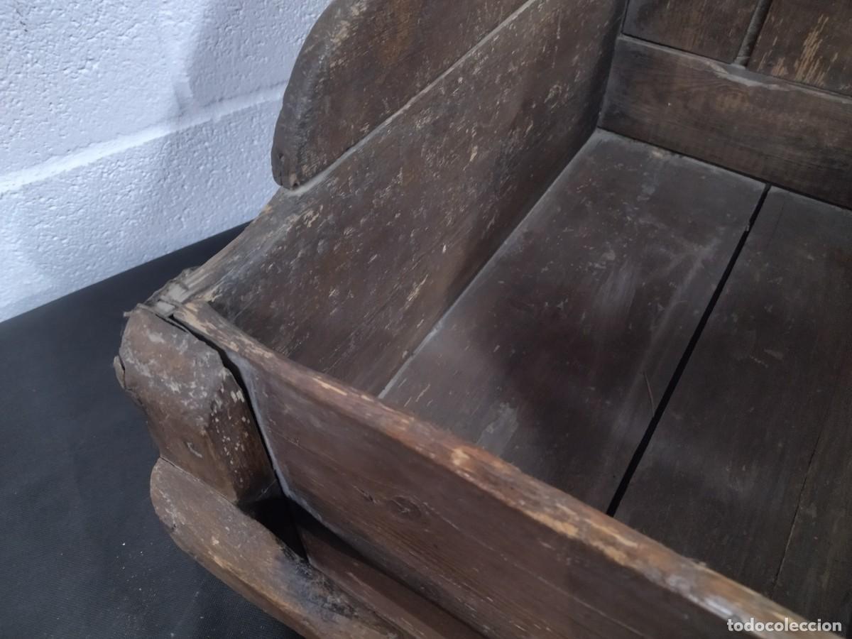 Antig&uuml;edades: Enorme medidor de grano en madera y hierro. - Foto 24
