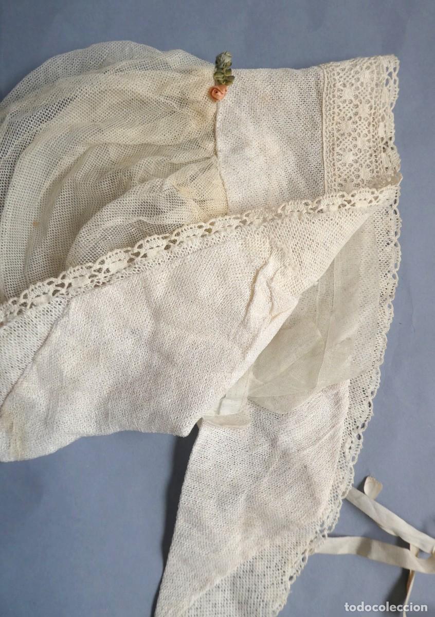 Antig&uuml;edades: ANTIGUO GORRO DE ENCAJE CON OREJAS S. XIX - Foto 4