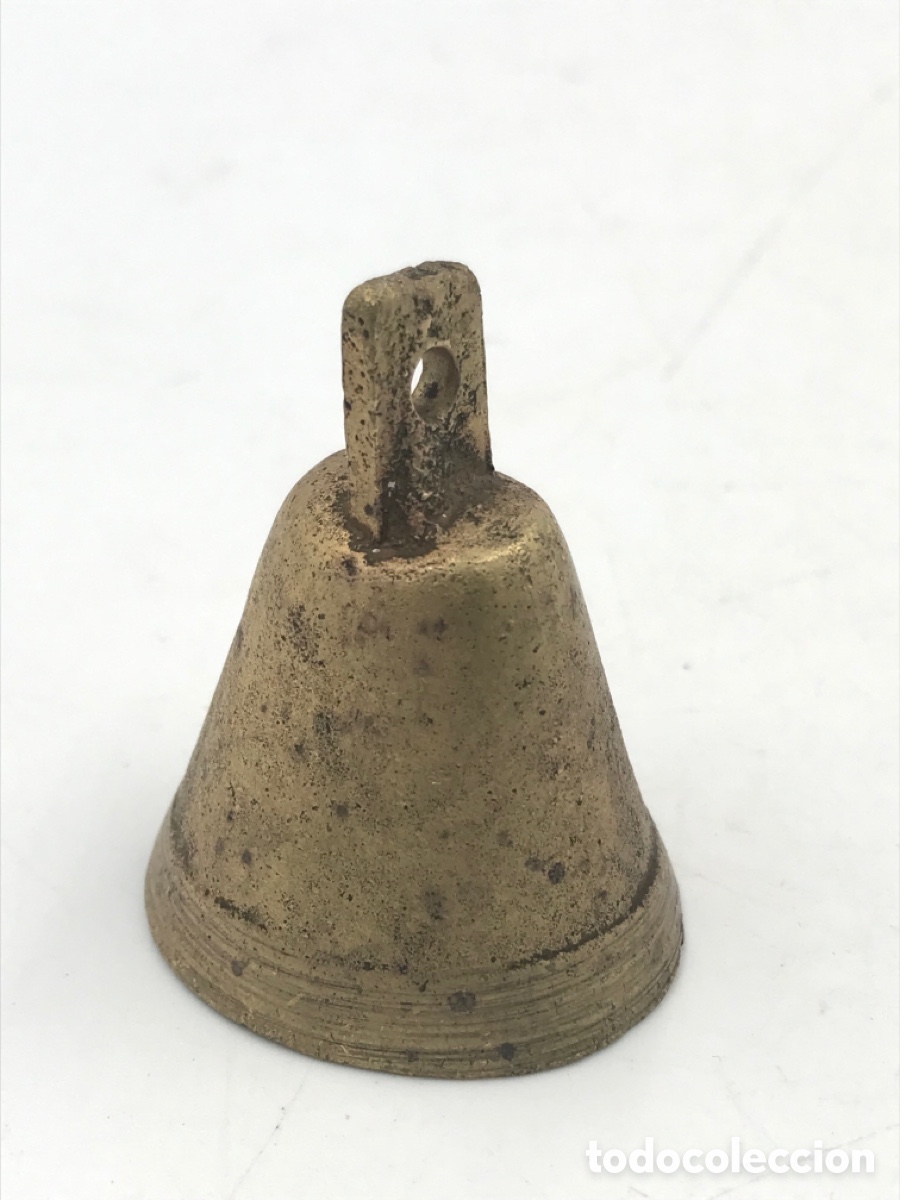 Antig&uuml;edades: Antigua Campanilla o Esquila de bronce. - Foto 2