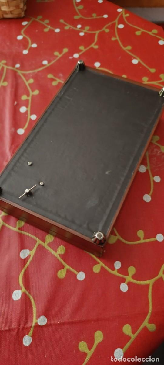 Antig&uuml;edades: Caja de puros musical - Foto 3
