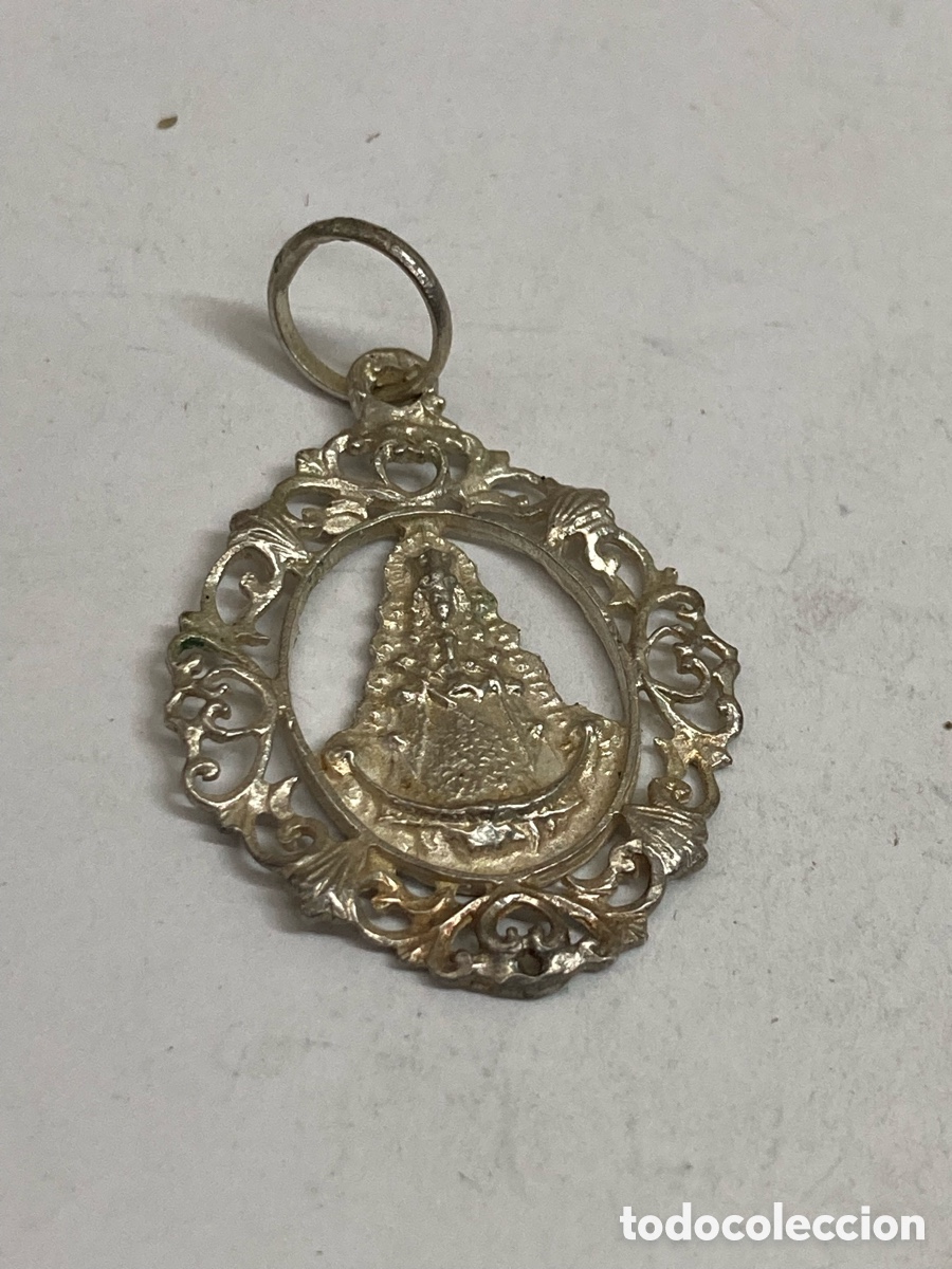 Antig&uuml;edades: Medalla de plata religiosa C412 - Foto 1