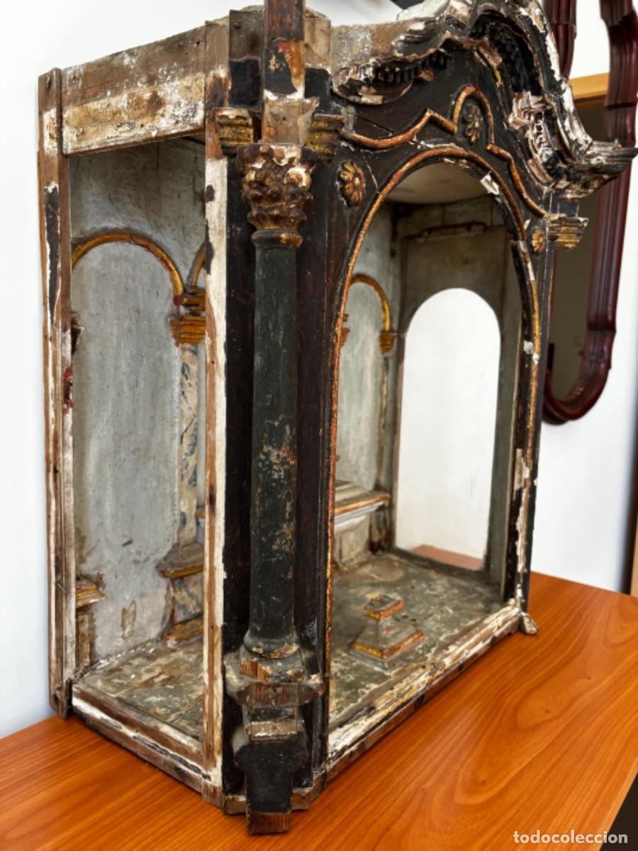 Antig&uuml;edades: Capilla Escaparate siglo XVIII - Foto 3