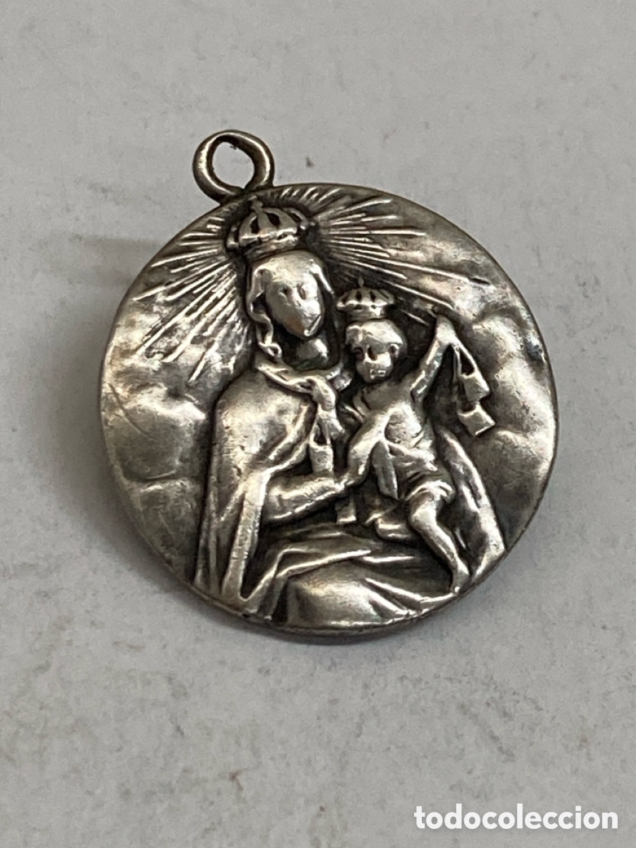 Antig&uuml;edades: Medalla de plata religiosa C412 - Foto 2