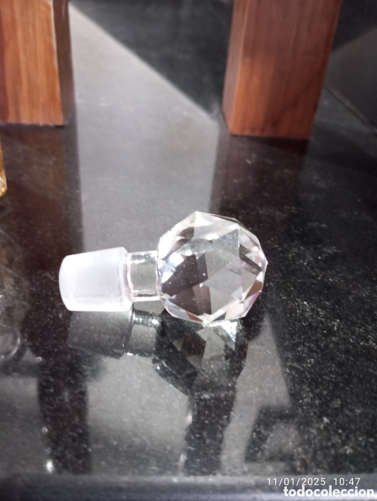 Antig&uuml;edades: Perfumero antiguo de cristal - Foto 3