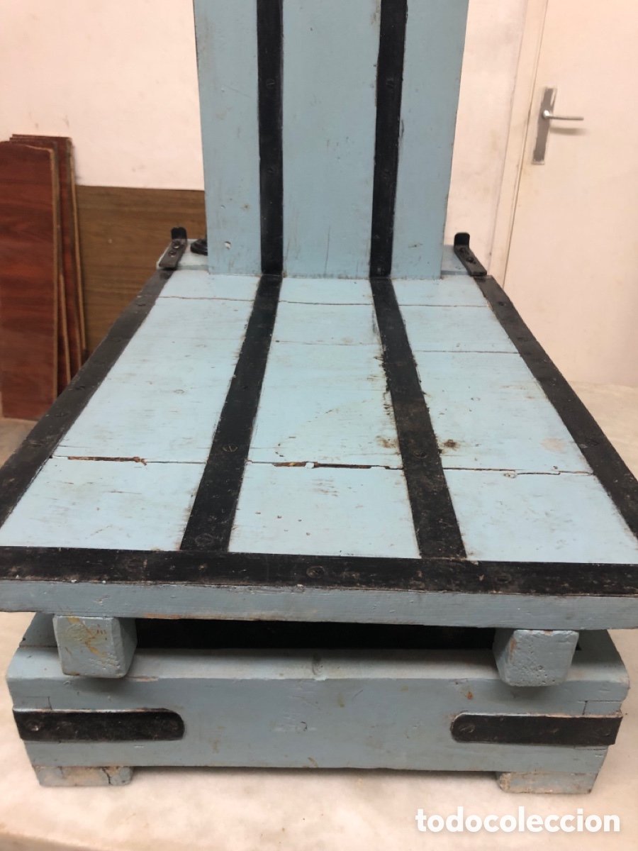 Antig&uuml;edades: Bascula antigua de madera - Foto 11