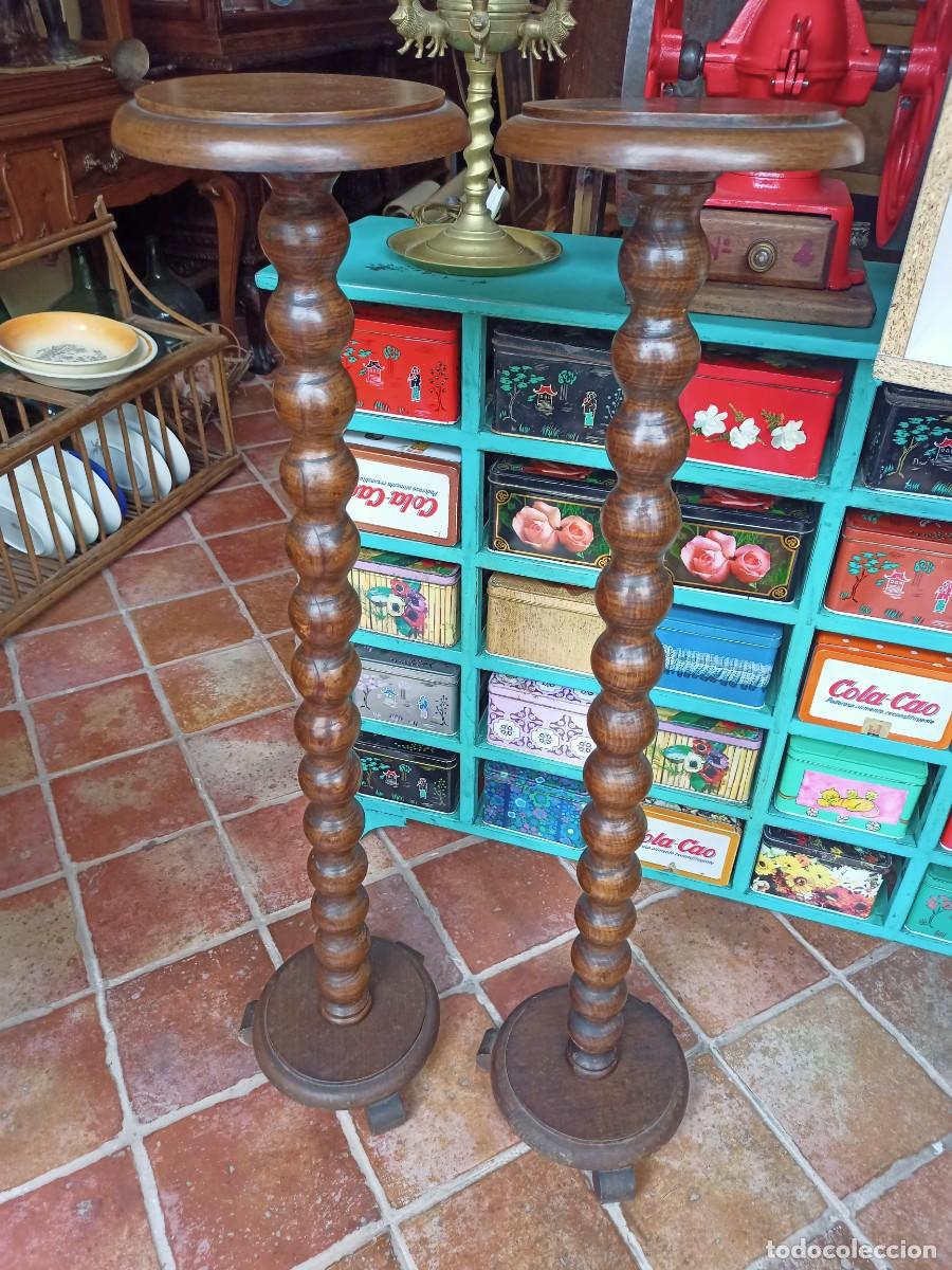 Antig&uuml;edades: Pareja de peana de madera - Foto 2