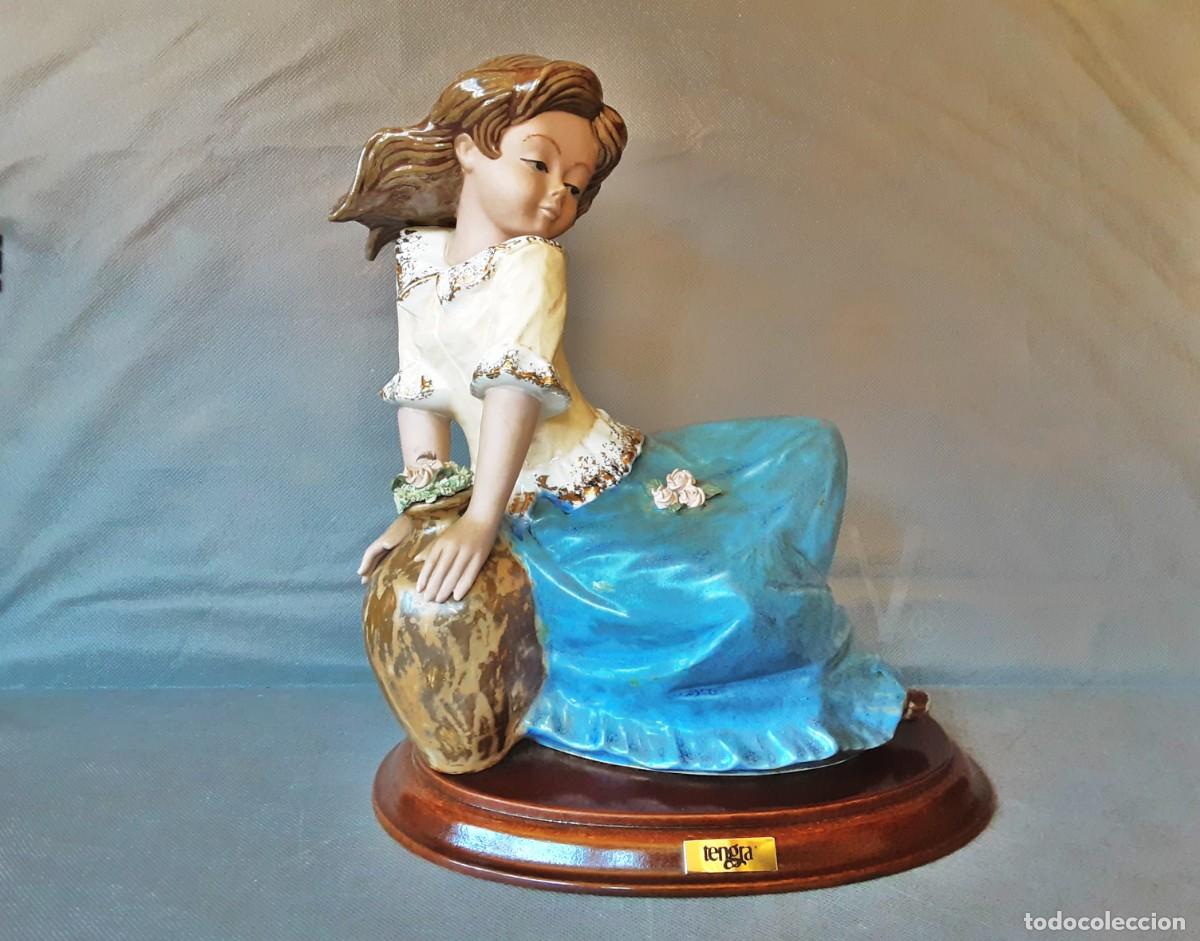 Antigüedades: FIGURA DE PORCELANA TENGRA VALENCIA AÑOS 90
