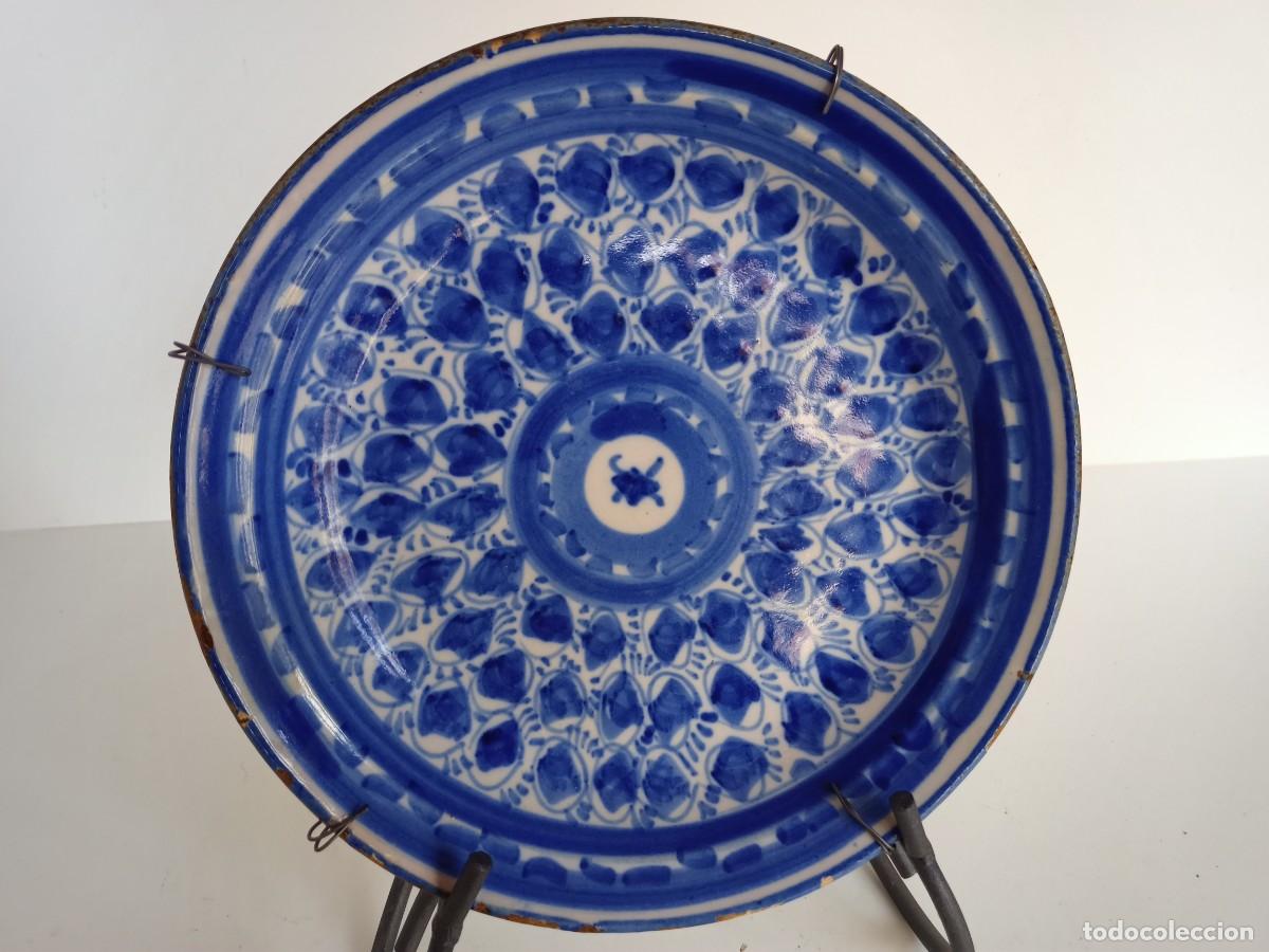 Antig&uuml;edades: Antiguo plato de Manises - Foto 1
