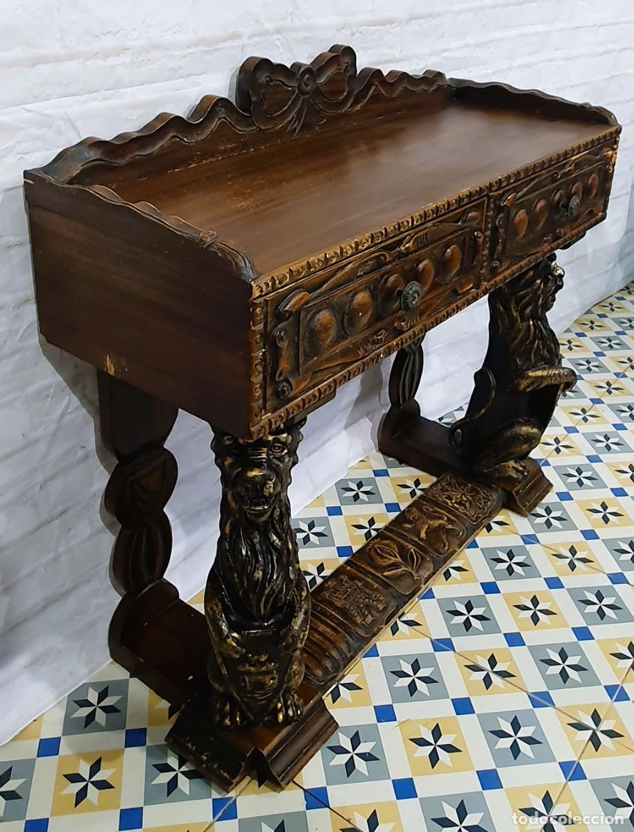 Antig&uuml;edades: Mueble auxiliar madera tallada - Foto 3